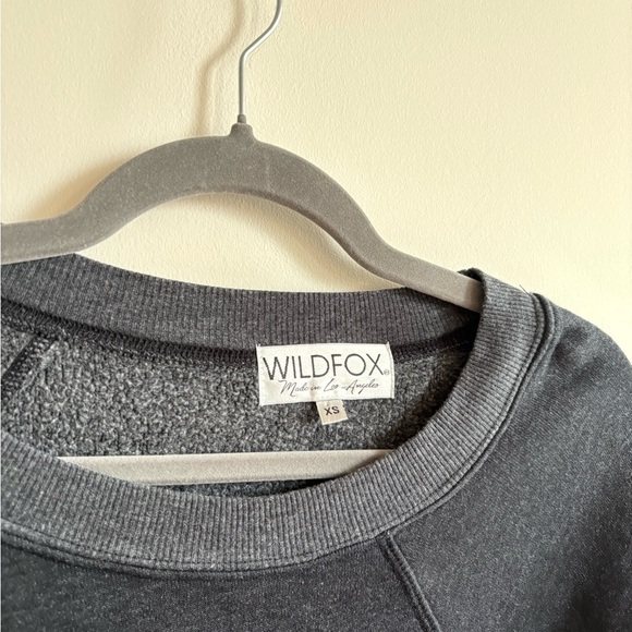 WILDFOX Cotton-Blend Cat Face Pullover Round neck Sweater Made in USA Size XS - Picture 2 of 8